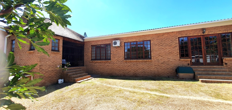 4 Bedroom Property for Sale in Winterhoek Park Eastern Cape